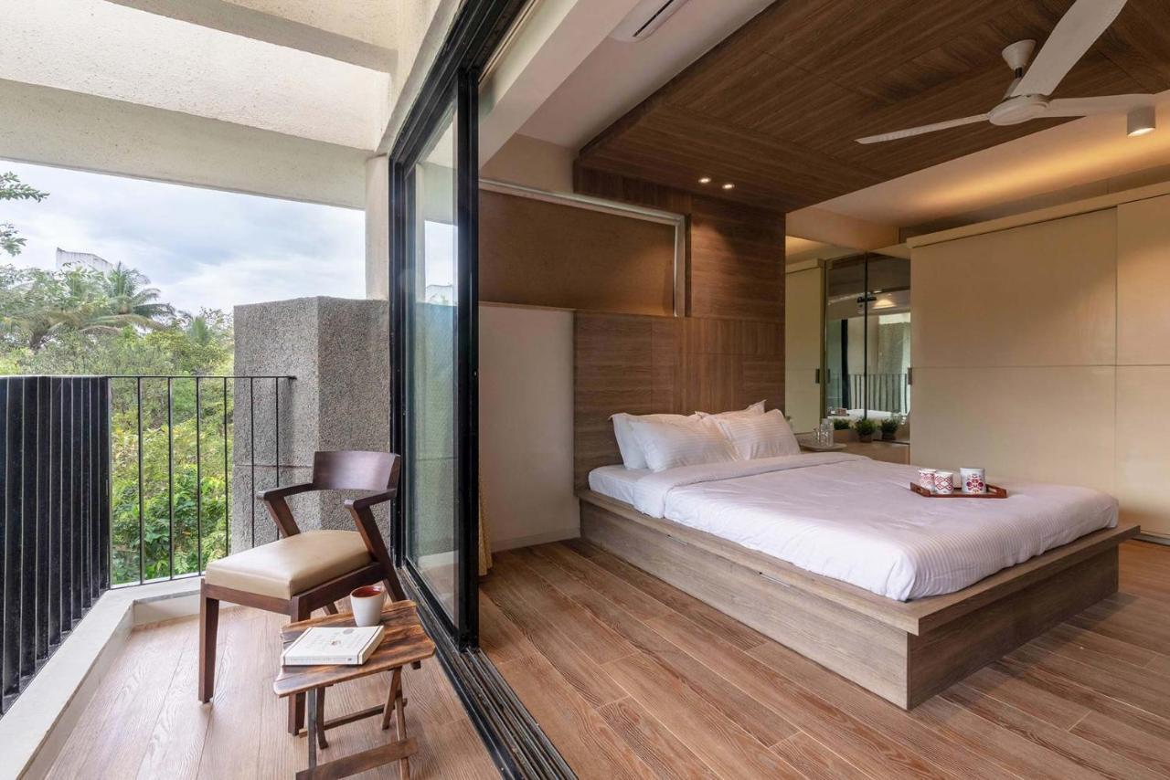 Villa Foresta By Stayvista With Modern Decor, Swimming Pool & Expansive Lawn For A Perfect Escape Lonavala Exterior foto